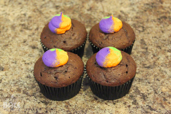 Swirly Halloween Cupcakes