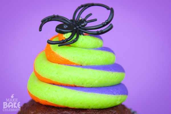 Swirly Halloween Cupcakes