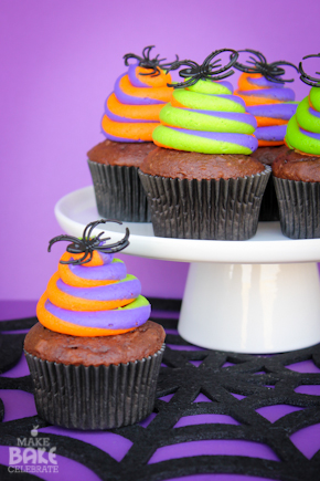 Swirly Halloween Cupcakes