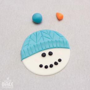 Fondant Snowman Tutorial