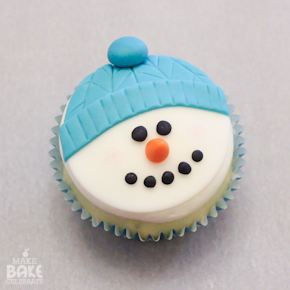 Fondant Snowman Tutorial