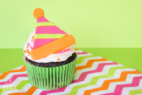 Easy Fondant Cupcake Toppers