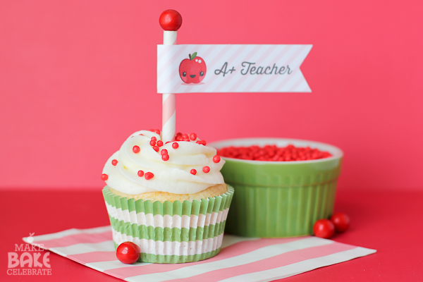 Teacher Apple Straw Topper