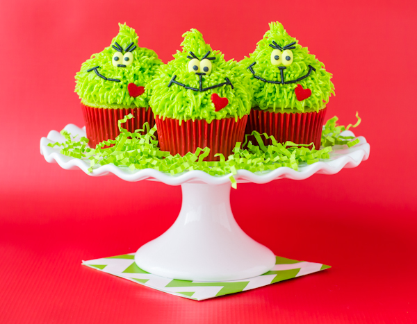 grinch cupcakes