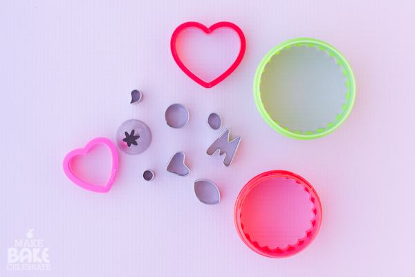 Valentine Emoji Cookies