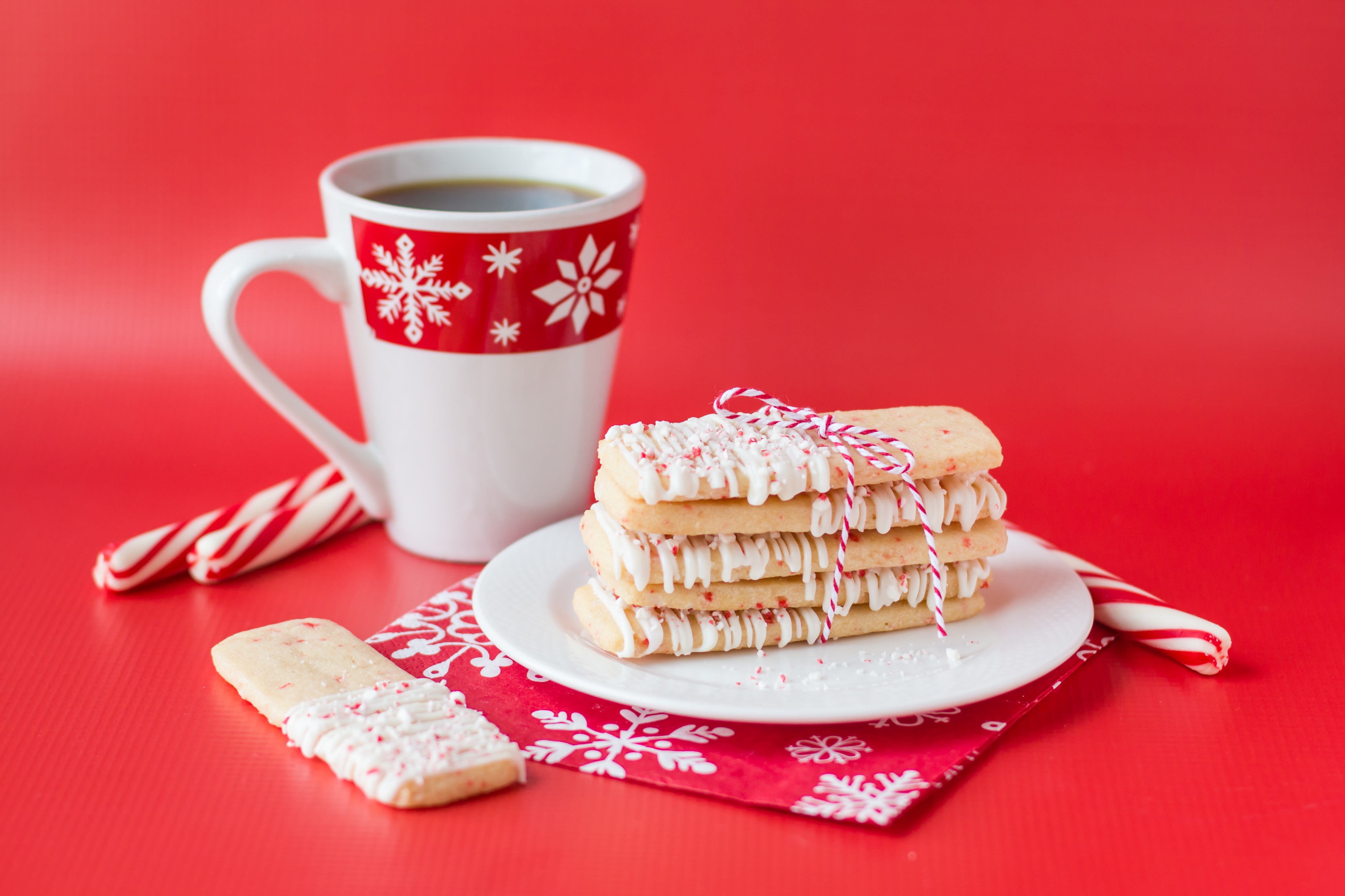 Peppermint Crunch Sugar Cookies