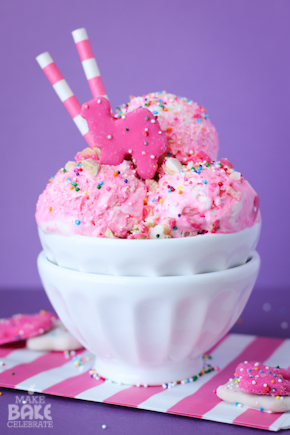 Resultado de imagen de pink ice cream
